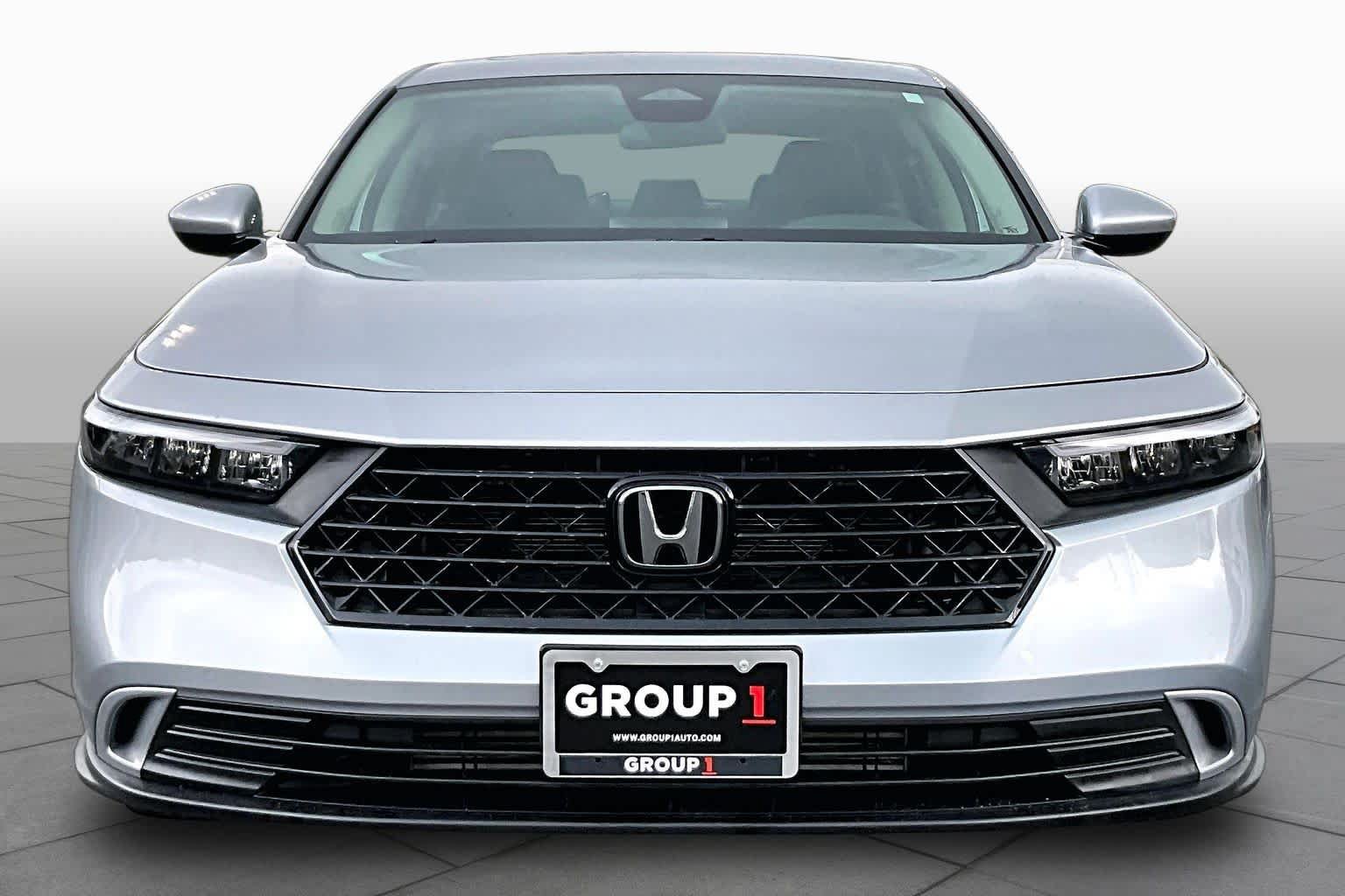 Used 2023 Honda Accord EX image 4