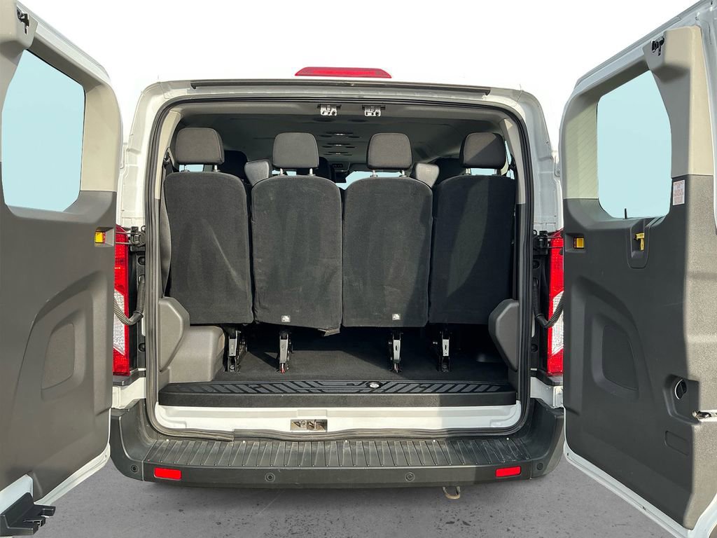 Used 2022 Ford Transit 350 XLT image 24