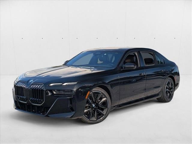 New 2025 BMW 740i w/ Premium Package