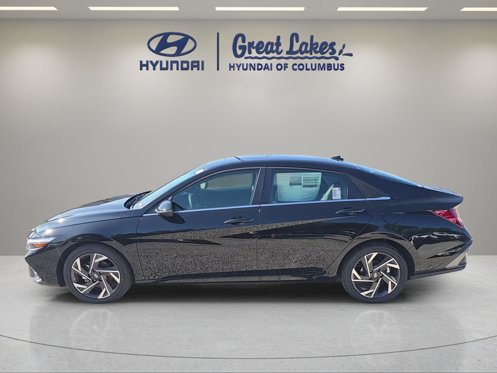 New 2026 Hyundai Elantra Limited FWD image 2