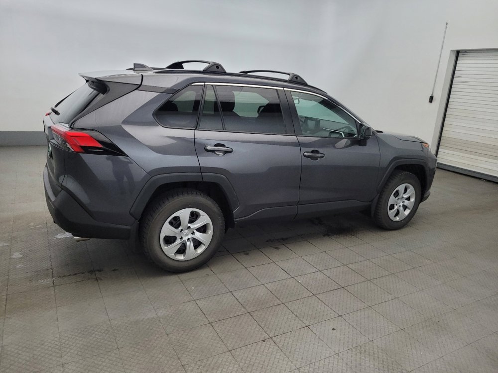Used 2019 Toyota RAV4 LE AWD/4WD image 10