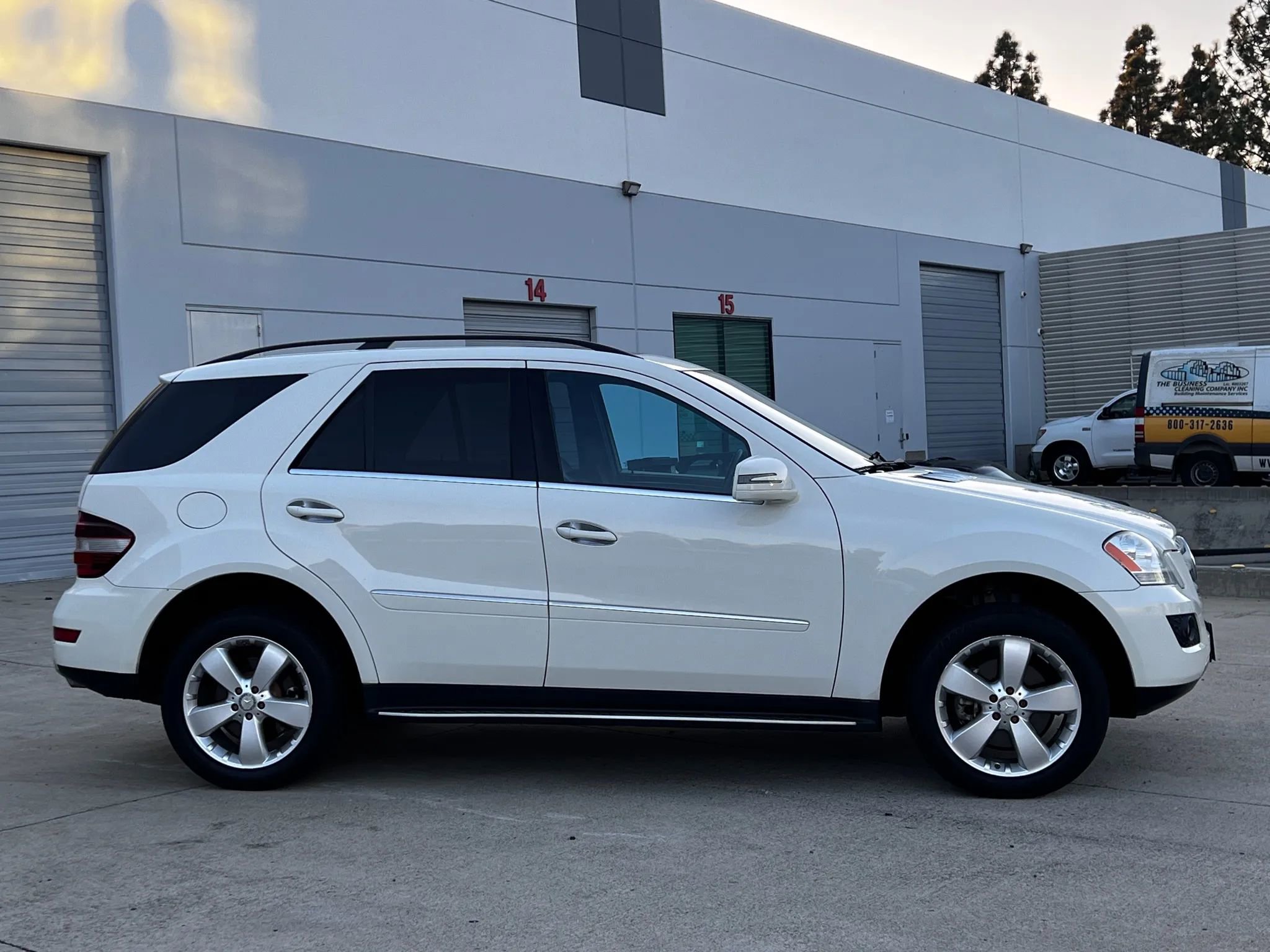 Used 2011 Mercedes-Benz ML 350 4MATIC image 6
