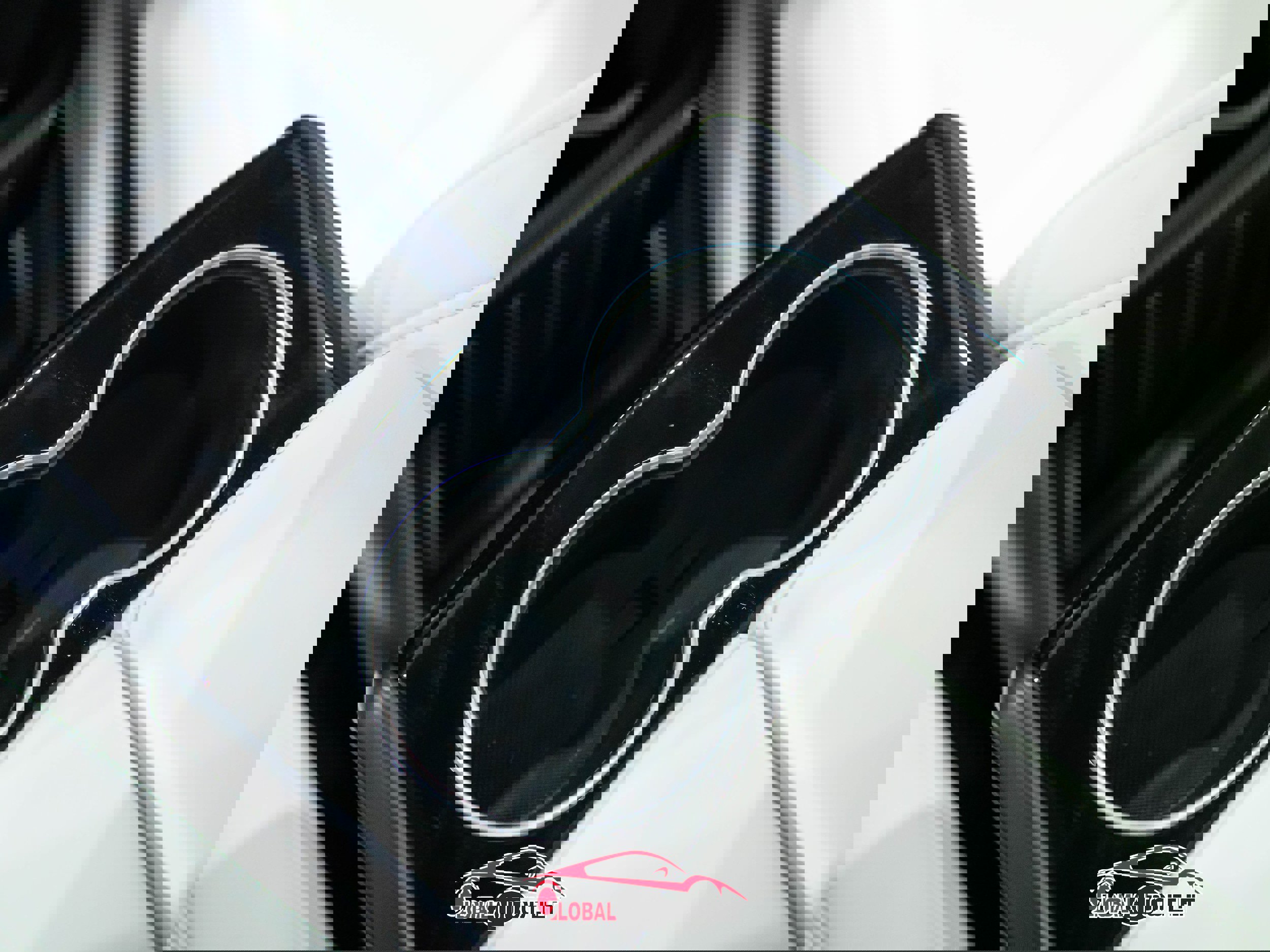 Used 2017 Tesla Model X 100D image 31