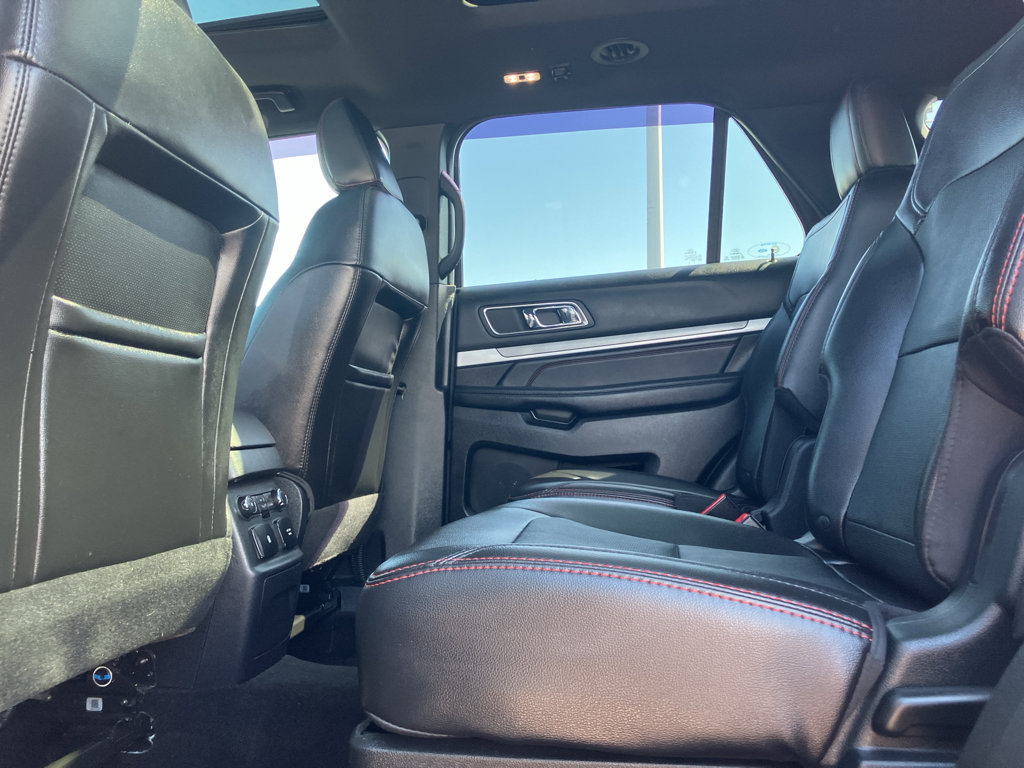 Used 2018 Ford Explorer Sport w/ Equipment Group 401A image 31