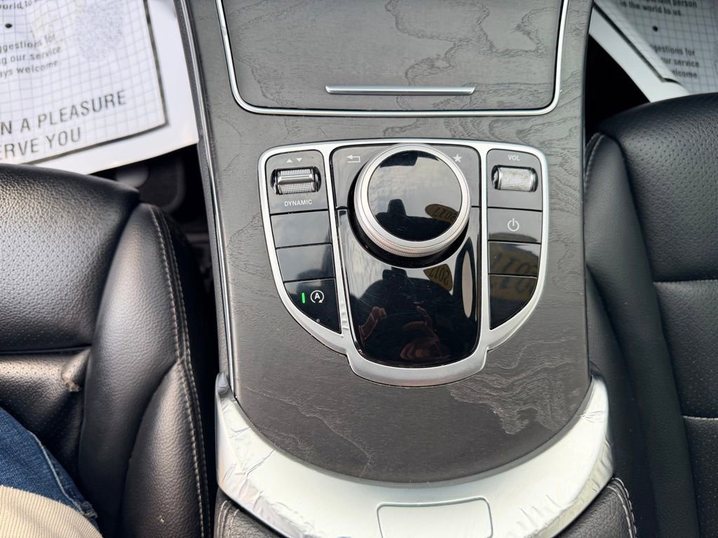 Used 2017 Mercedes-Benz C 300 4MATIC Sedan image 23