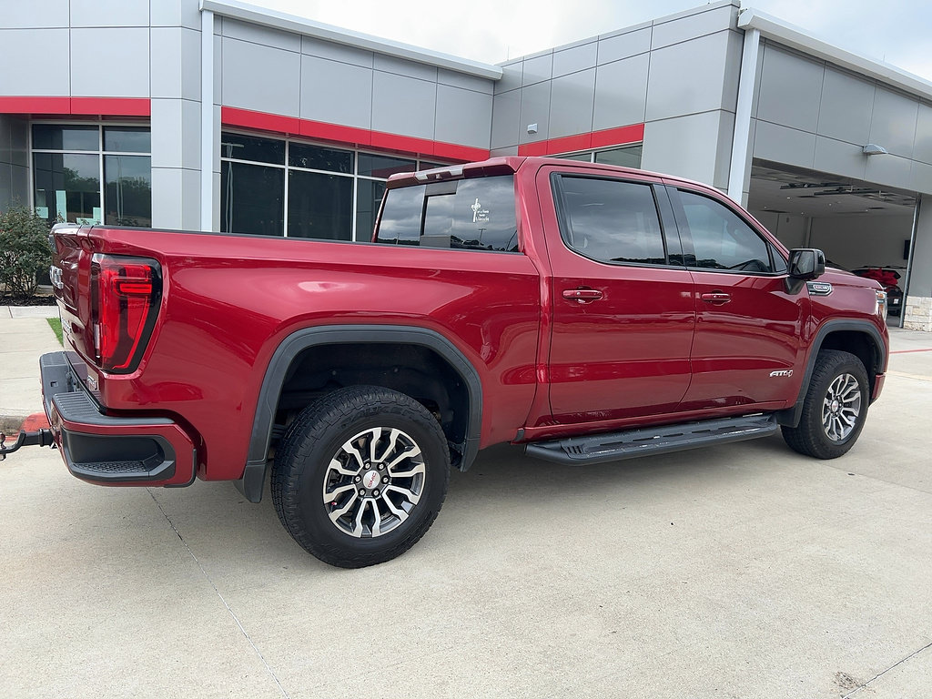 Used 2019 GMC Sierra 1500 AT4 w/ Technology Package AWD/4WD image 2