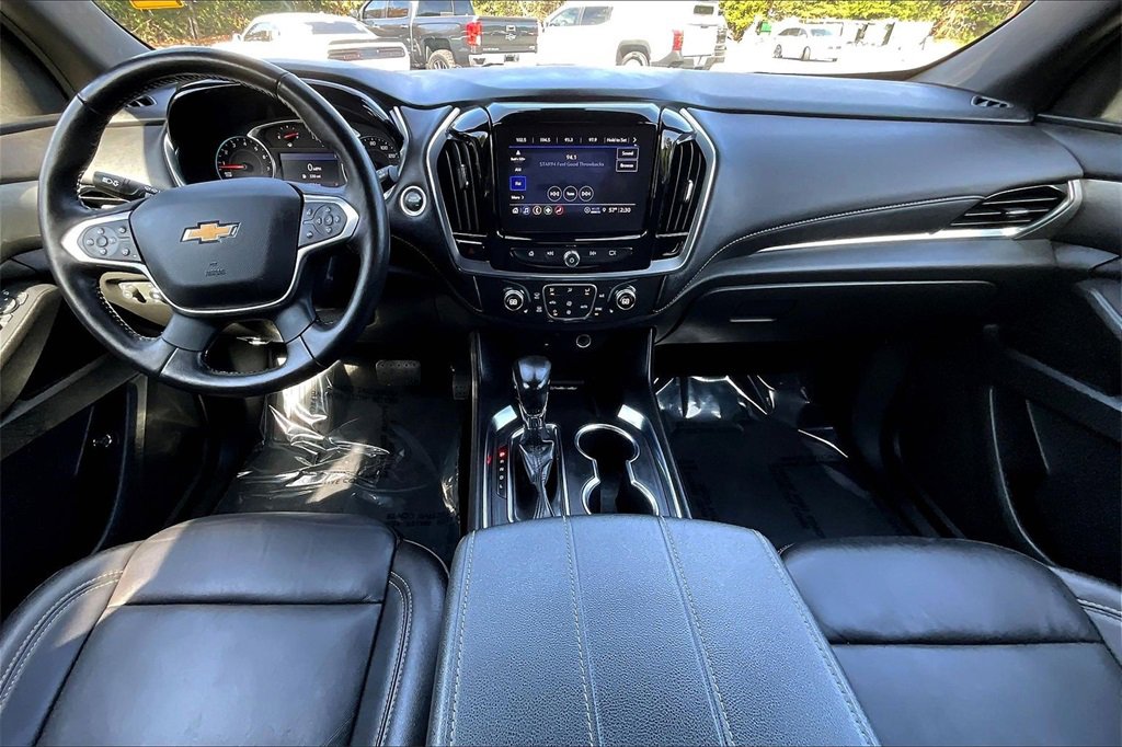 Certified 2022 Chevrolet Traverse LT image 8