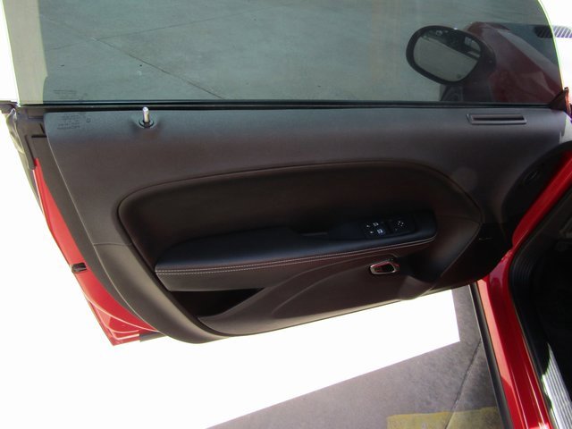 Used 2016 Dodge Challenger SRT Hellcat image 6