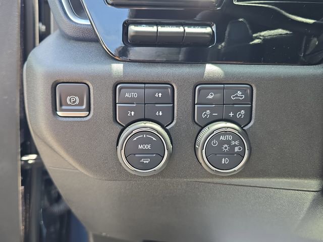 Certified 2023 Chevrolet Silverado 1500 High Country w/ High Country Premium Package AWD/4WD image 23