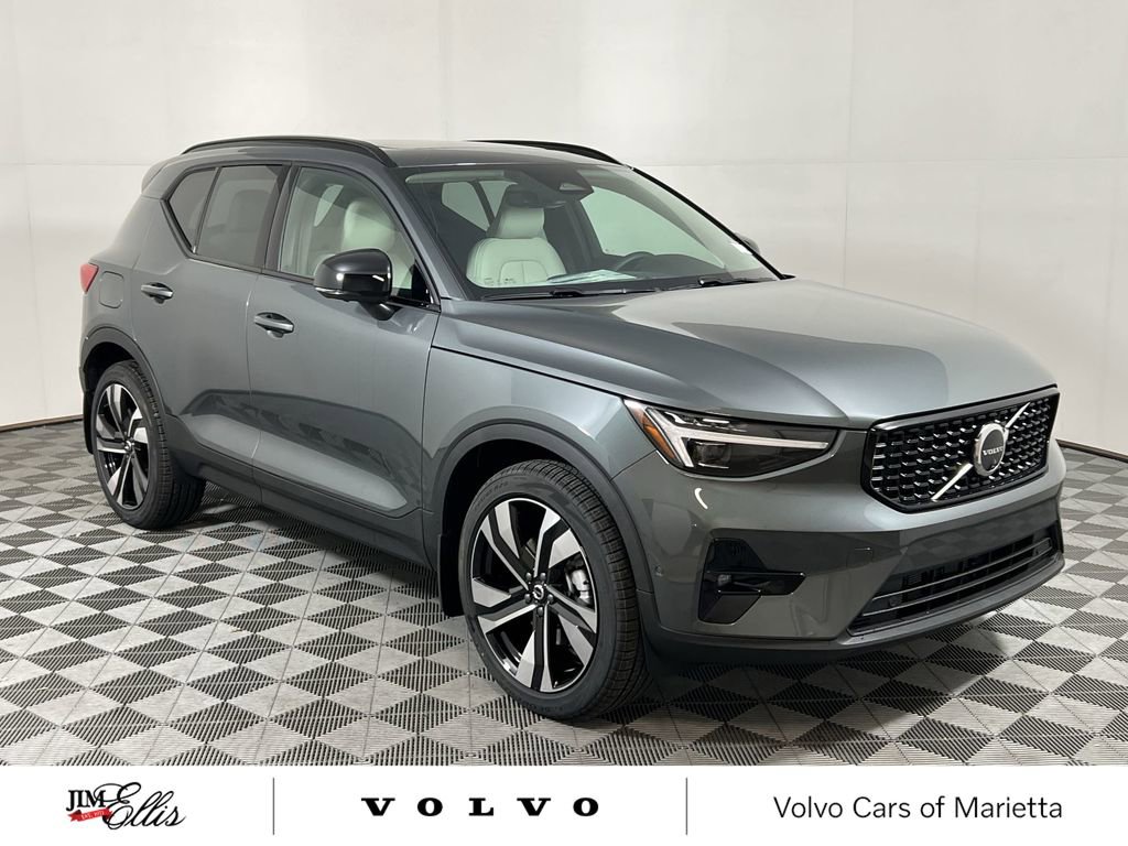 New 2026 Volvo XC40 B5 Ultra w/ Climate Package image 2