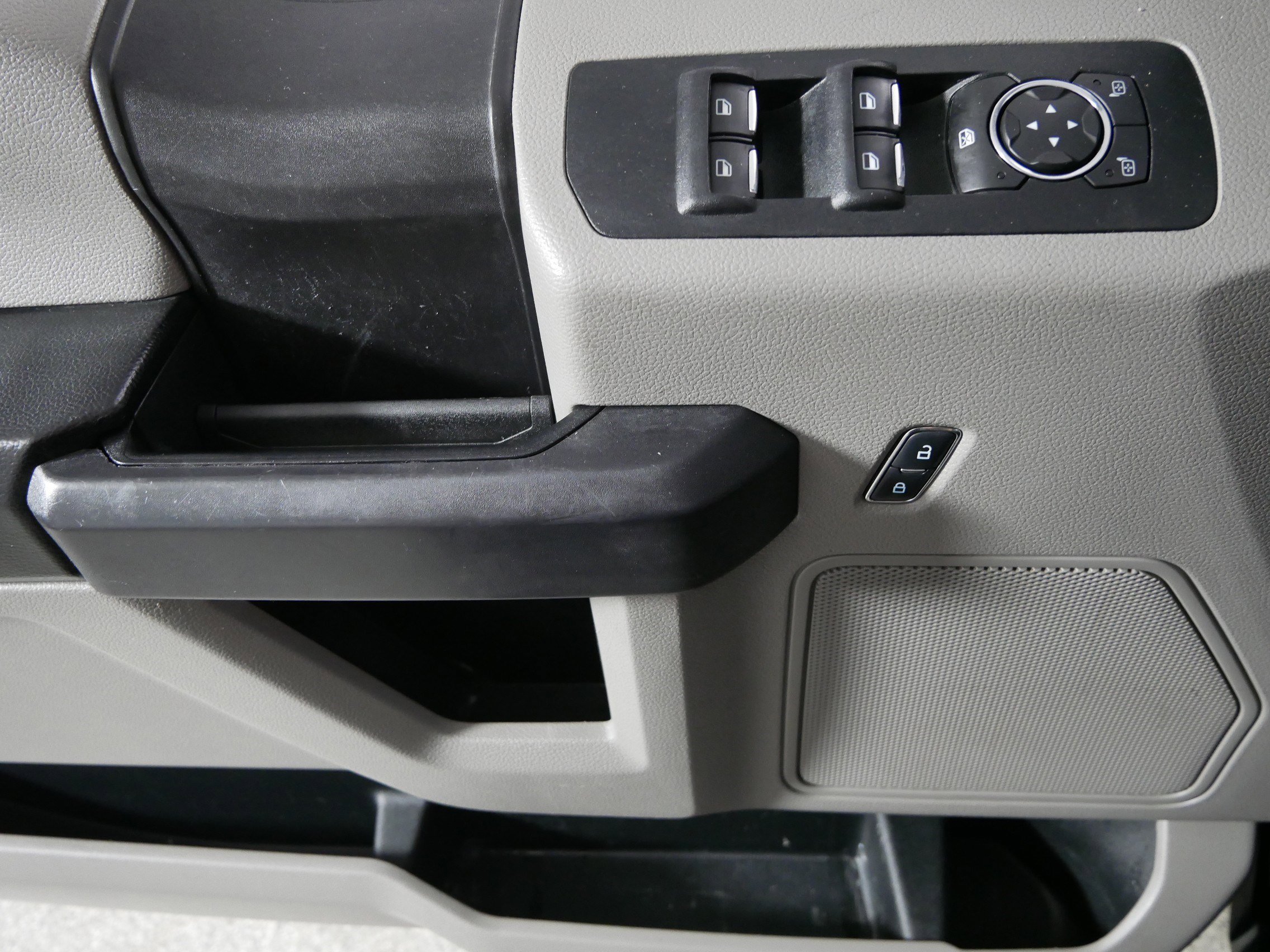 Used 2017 Ford F150 XL w/ Equipment Group 101A Mid image 19