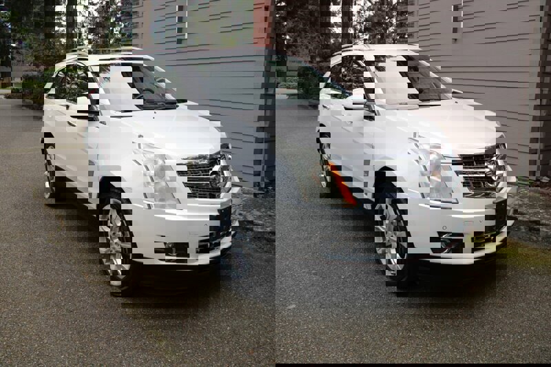 Used 2010 Cadillac SRX Performance image 2