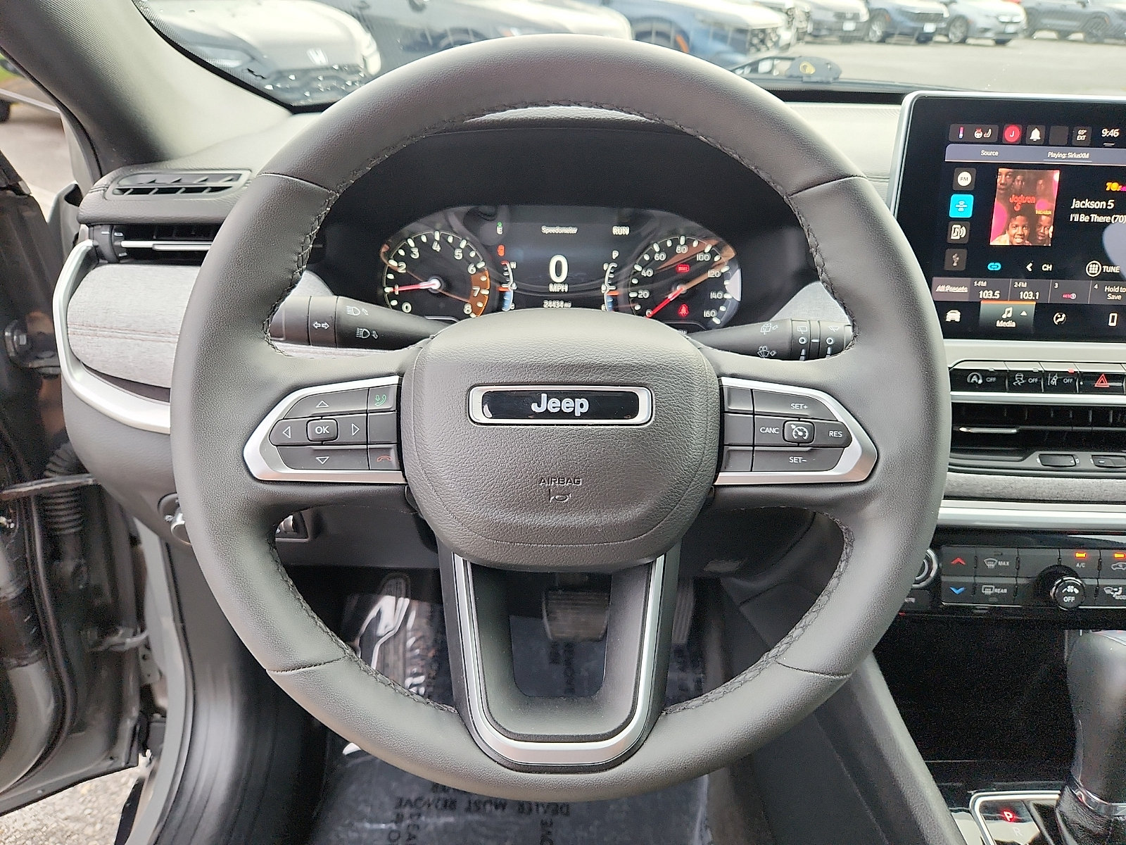 Used 2023 Jeep Compass Latitude AWD/4WD image 18
