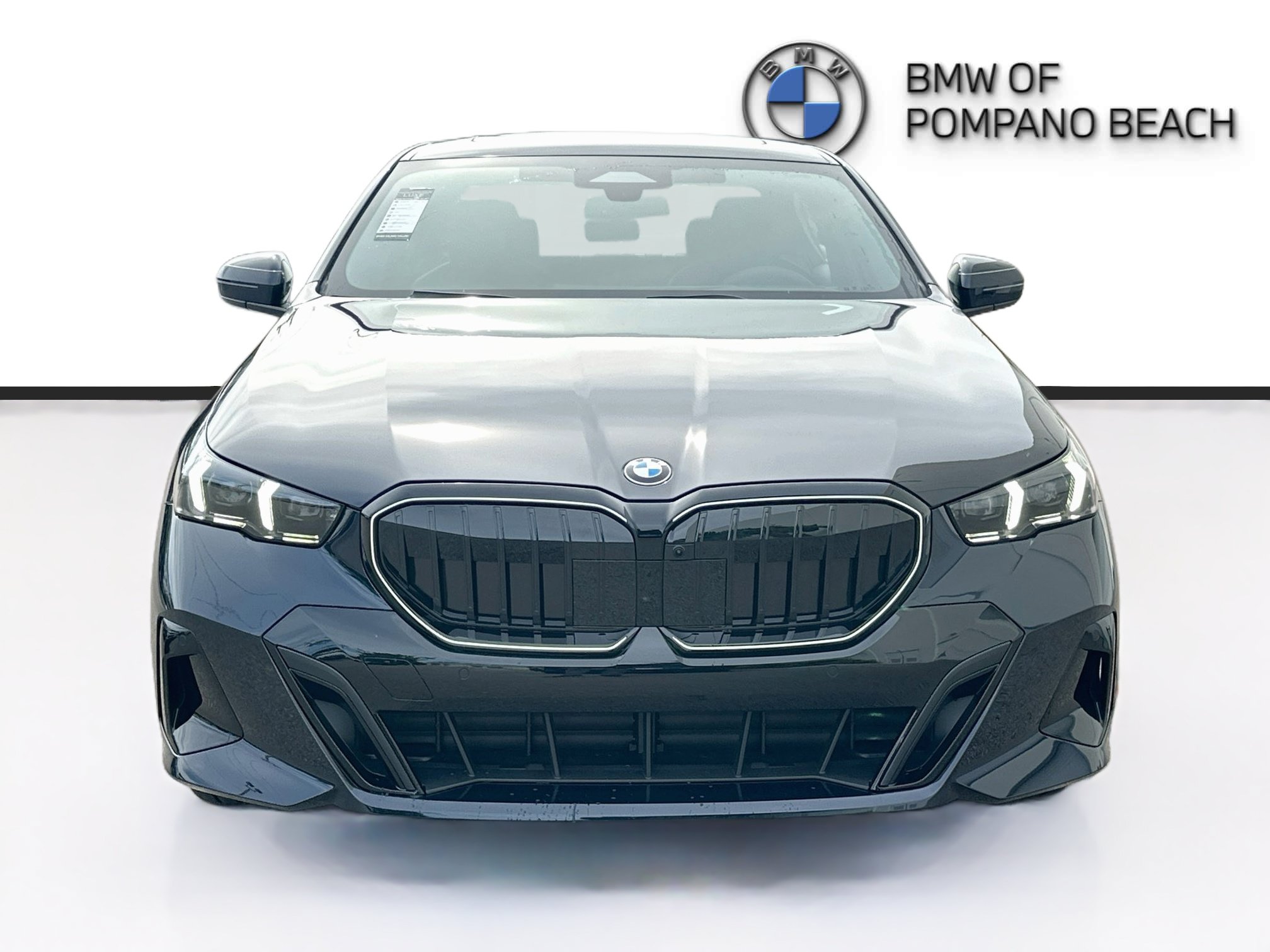 New 2027 BMW 530i w/ M Sport Package RWD image 2