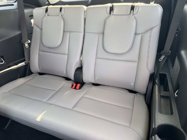 New 2026 Ford Explorer Active w/ Active Comfort Package RWD image 15