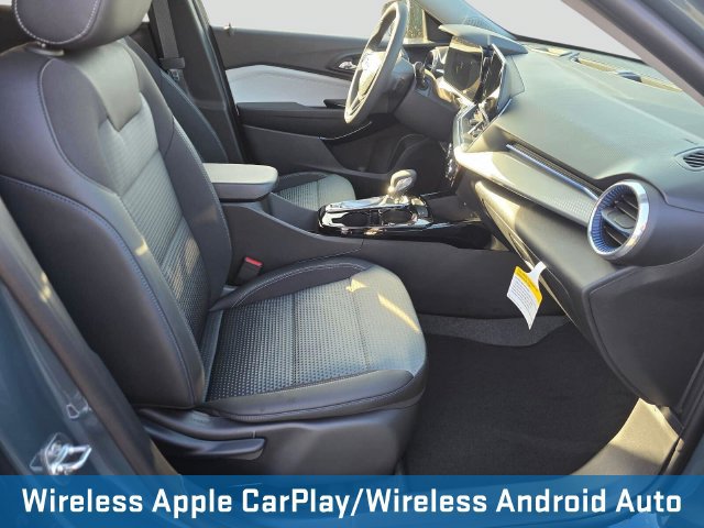 New 2026 Chevrolet Trax LT FWD image 12