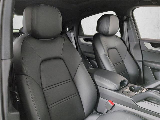 New 2026 Porsche Cayenne Coupe image 26
