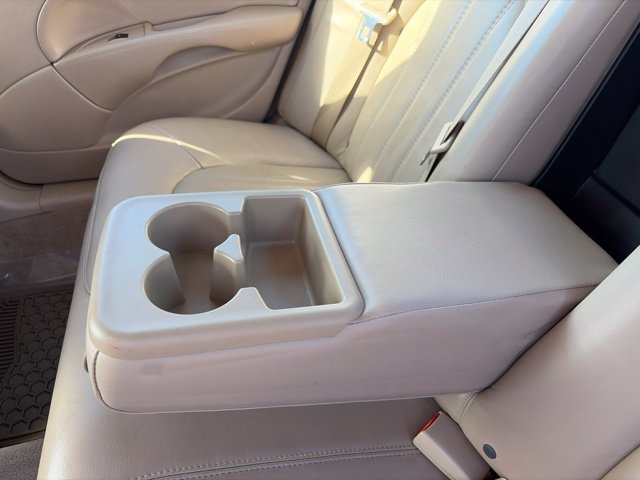 Used 2010 Buick Lucerne CXL w/ Driver Confidence Package FWD image 36