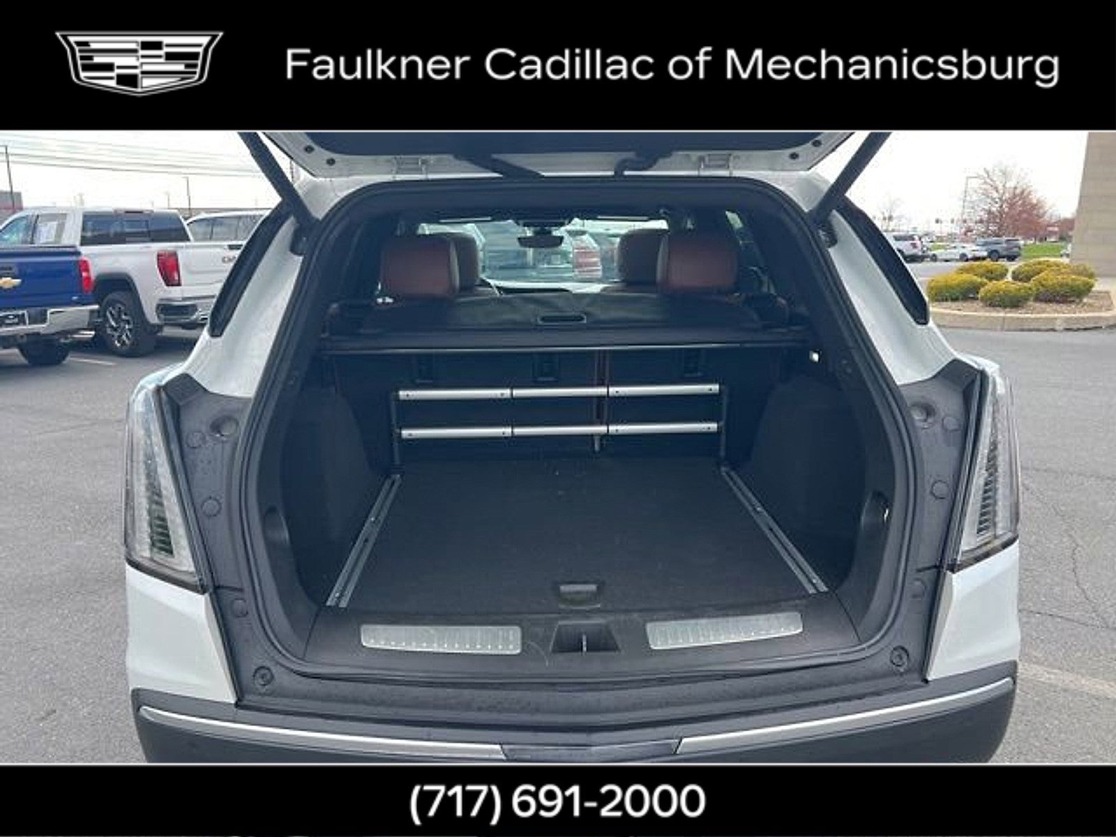 Used 2022 Cadillac XT5 Sportv w/ LPO, ONYX Package image 13