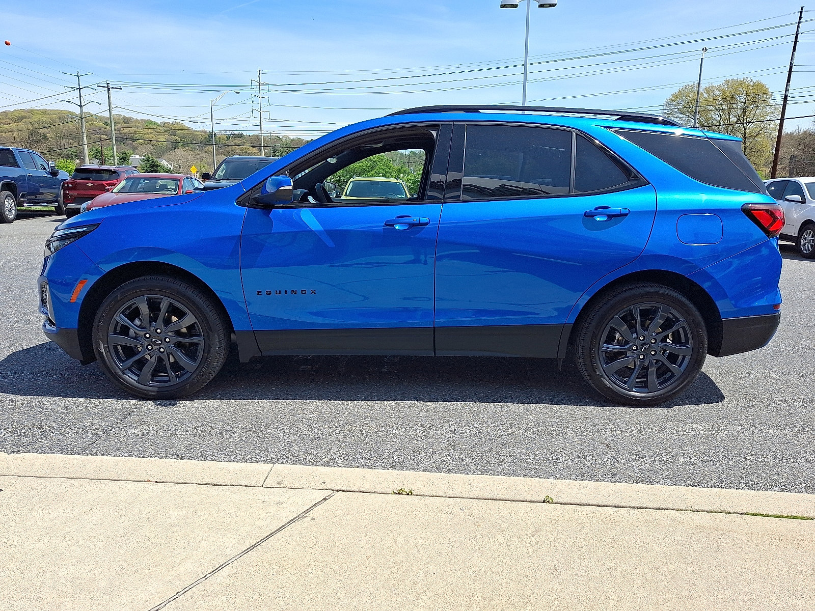 Used 2024 Chevrolet Equinox RS w/ RS Leather Package AWD/4WD image 4