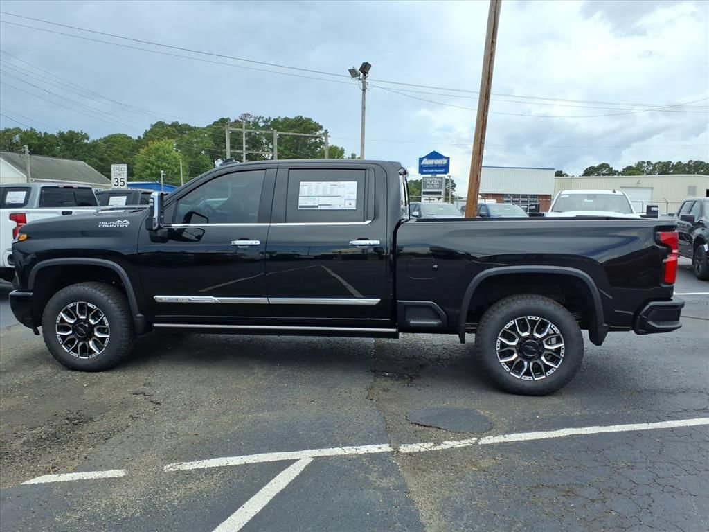 New 2026 Chevrolet Silverado 2500 High Country w/ Technology Package AWD/4WD image 6
