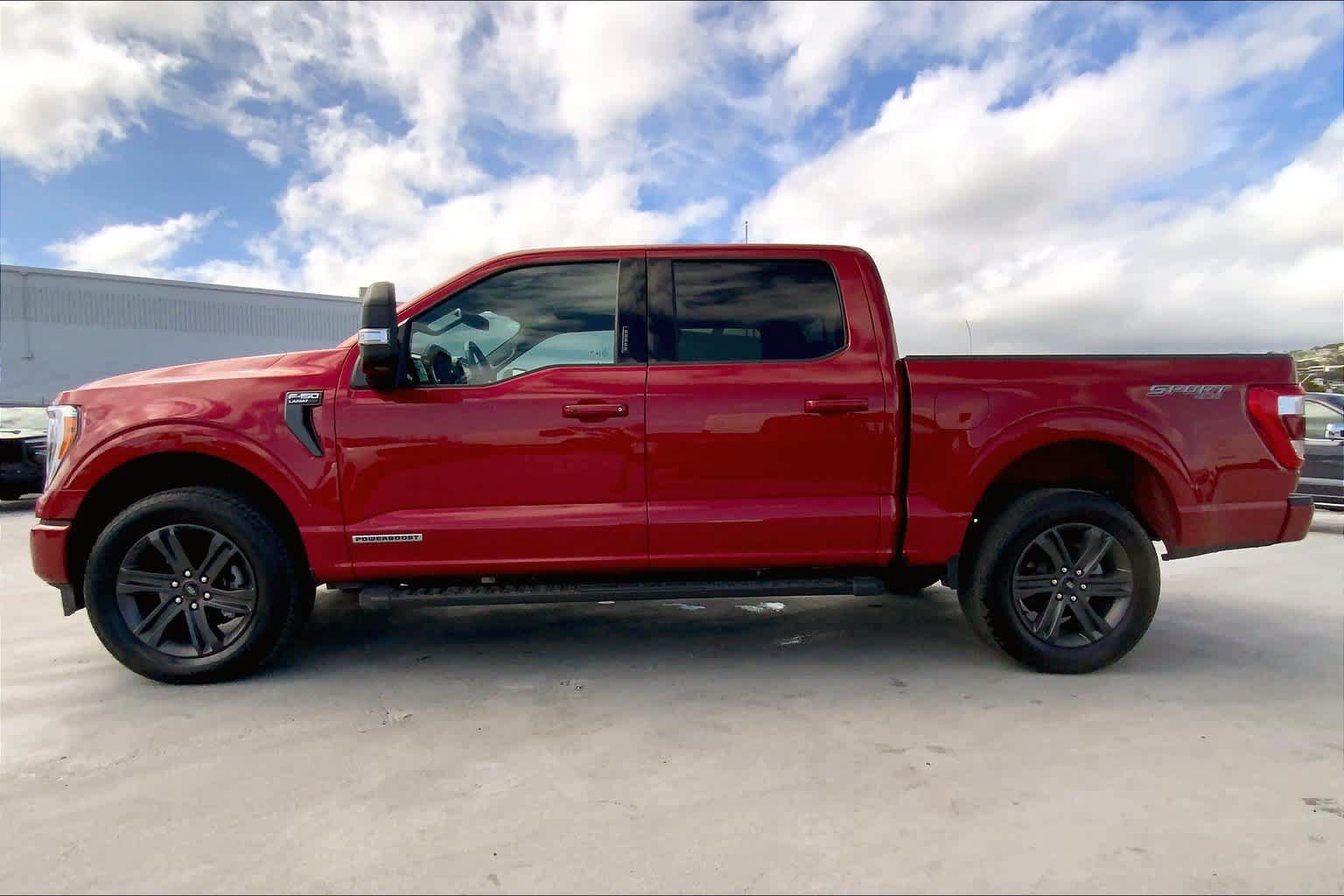 Used 2023 Ford F150 Lariat AWD/4WD image 3