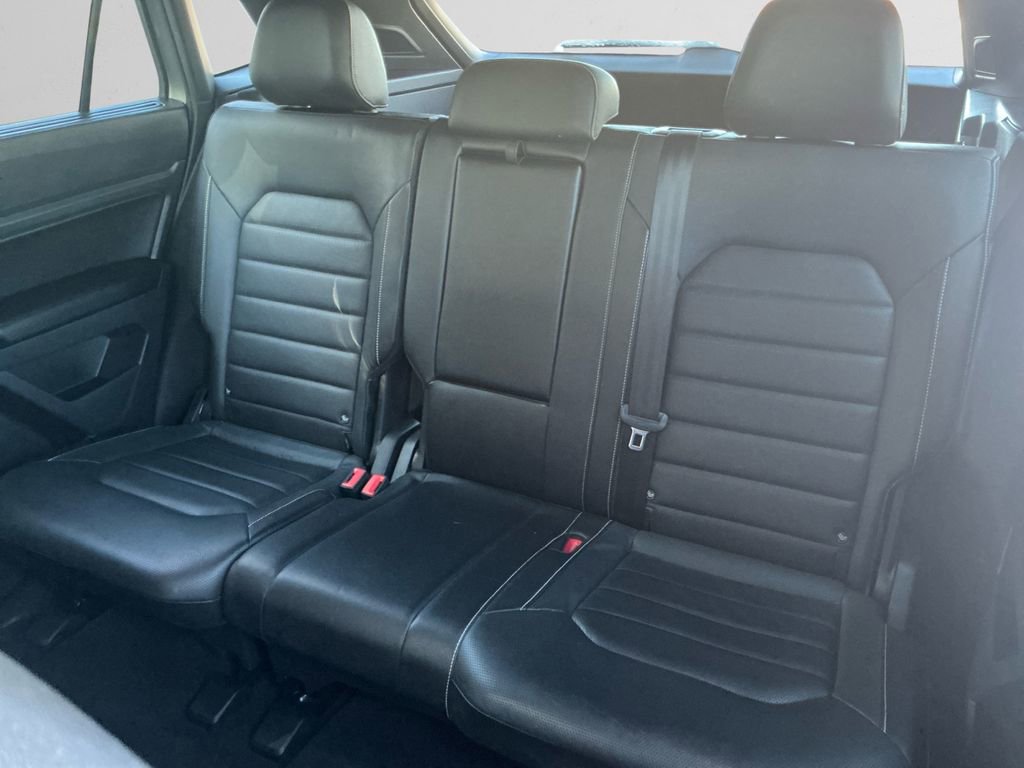 Used 2020 Volkswagen Atlas Cross Sport SEL Premium image 13