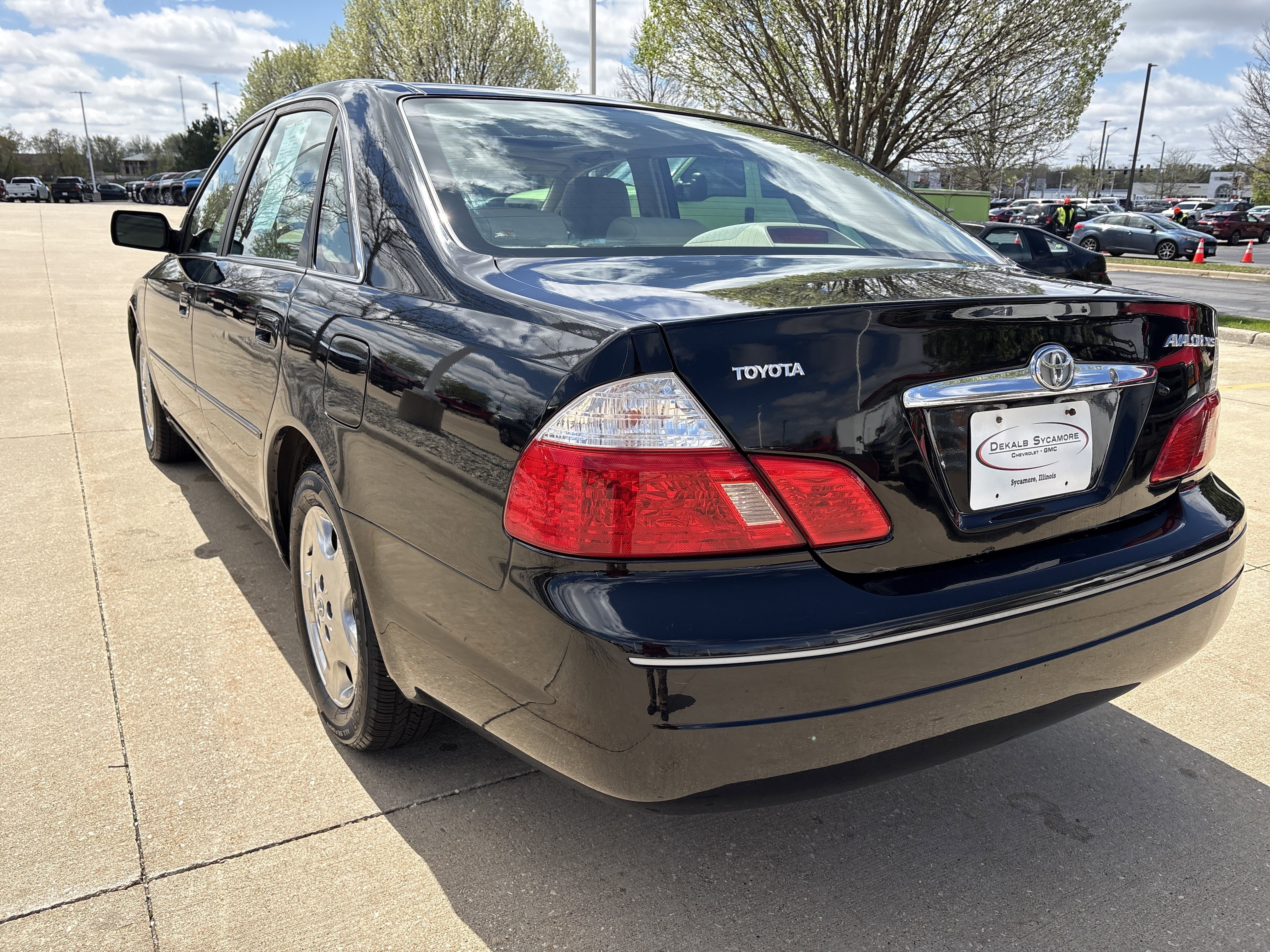 Used 2003 Toyota Avalon XLS image 5