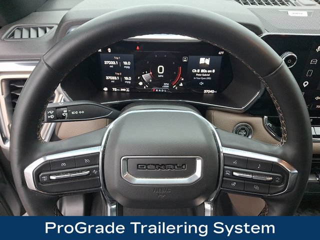 Used 2023 GMC Canyon Denali AWD/4WD image 4