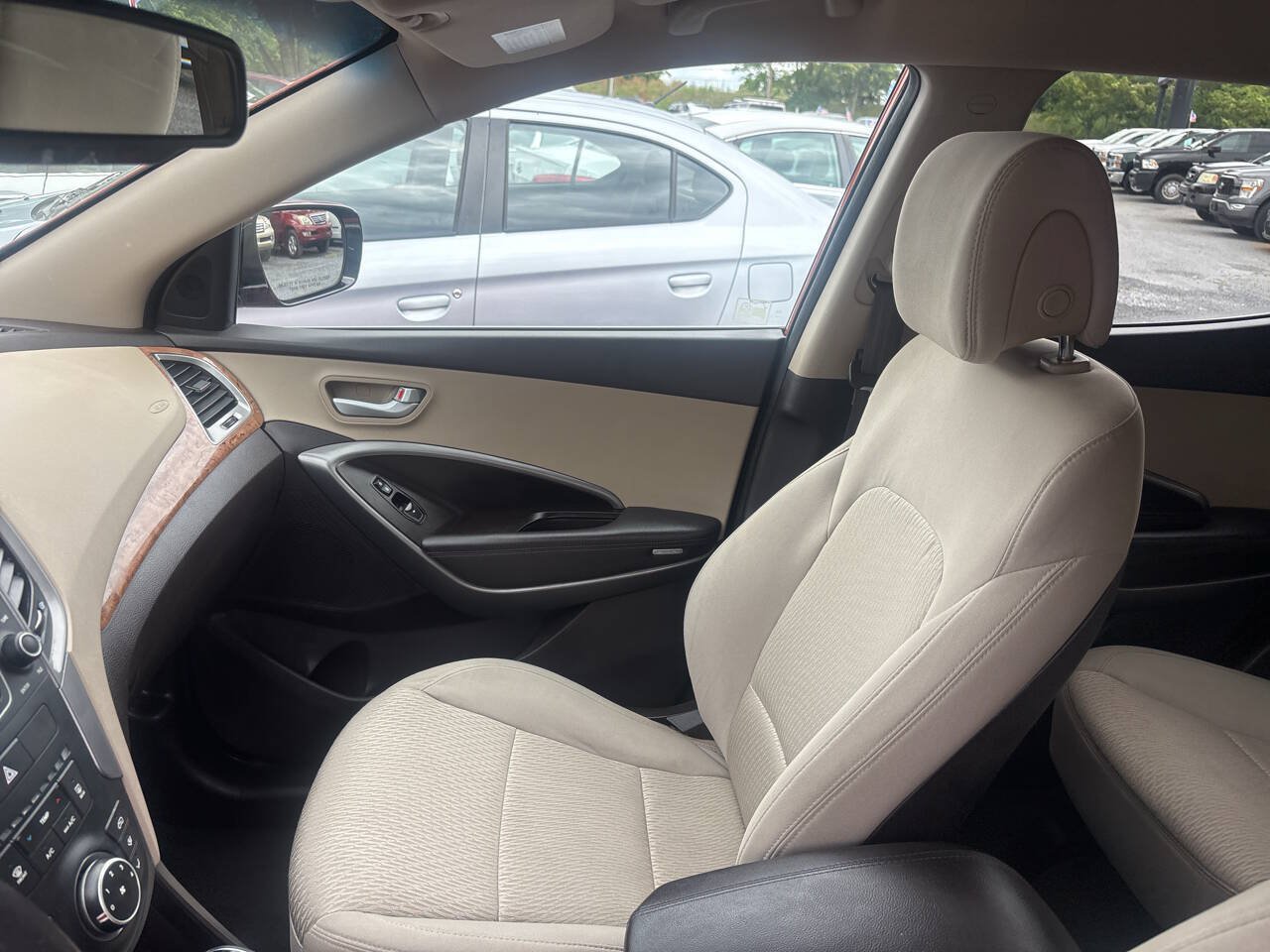 Used 2014 Hyundai Santa Fe Sport AWD/4WD image 12