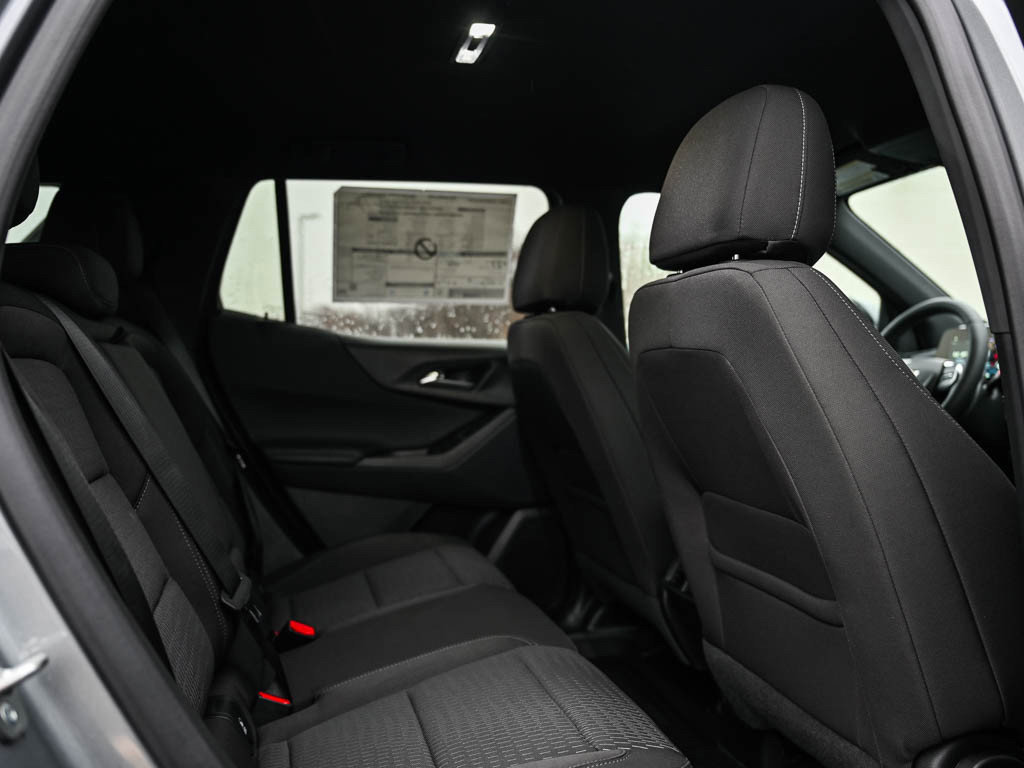 New 2026 Chevrolet Equinox LT w/ LPO, Floor Liner Package image 11