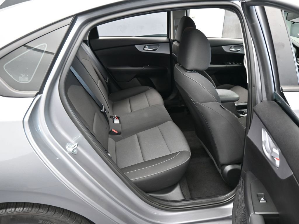 Used 2023 Kia Forte LXS image 30