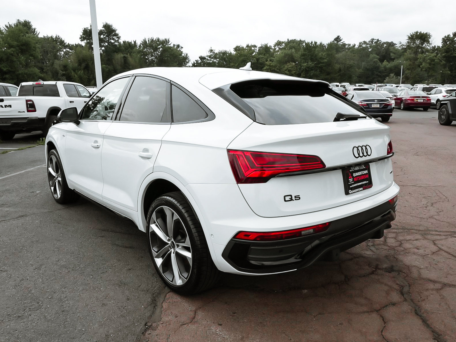 Used 2023 Audi Q5 2.0T Prestige w/ Prestige Package AWD/4WD image 4
