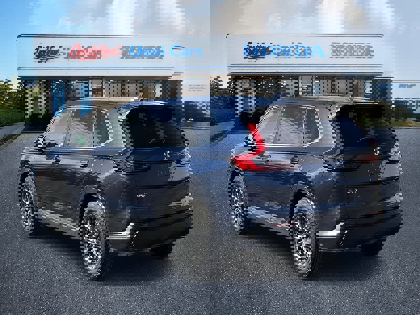 Used 2026 Honda CR-V EX-L image 3