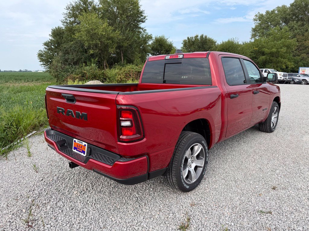 Used 2026 RAM 1500 Express RWD image 27