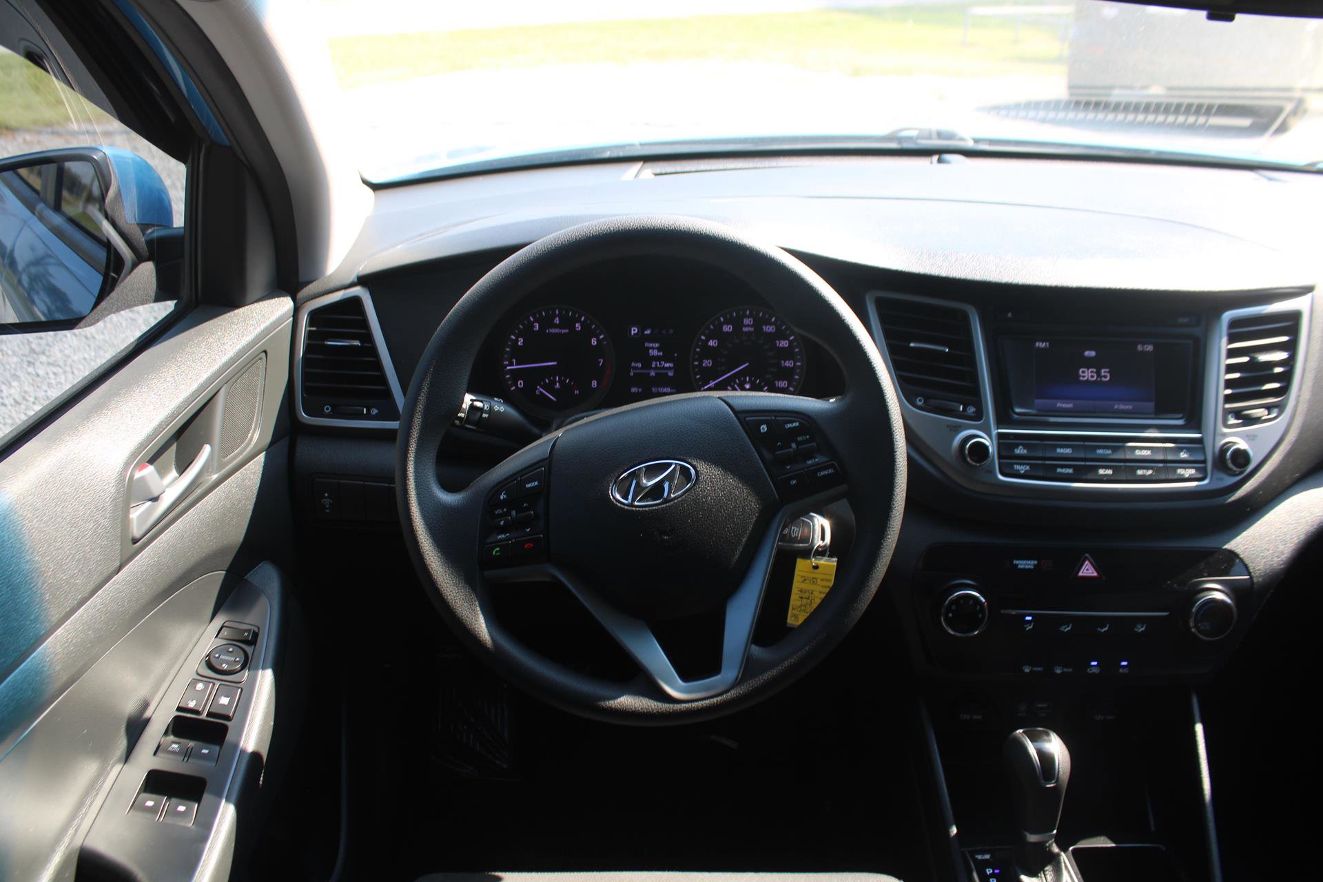 Used 2017 Hyundai Tucson Eco w/ Cargo Package image 15