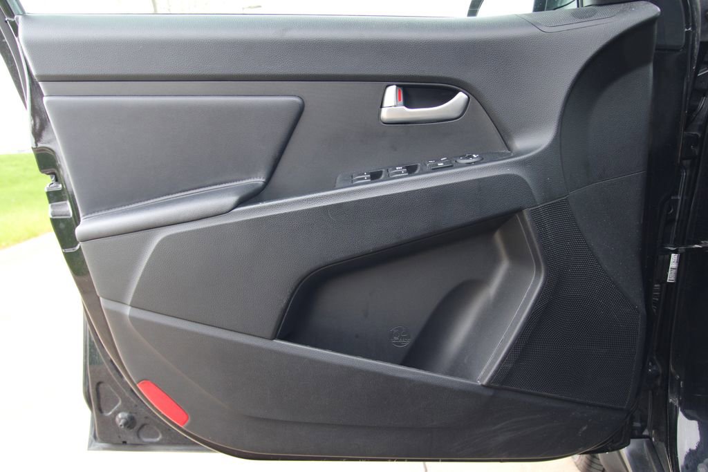 Used 2013 Kia Sportage LX image 28