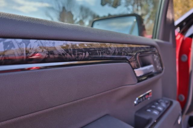 New 2026 GMC Sierra 1500 AT4 w/ Technology Package AWD/4WD image 23