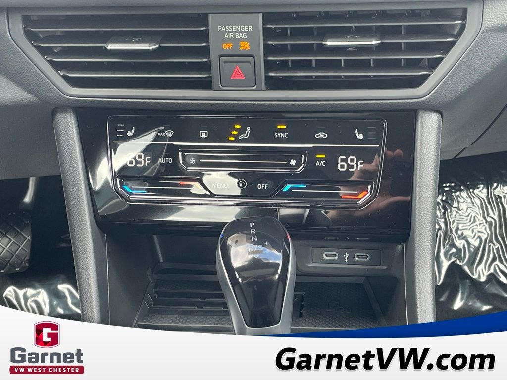 New 2026 Volkswagen Jetta SE image 17