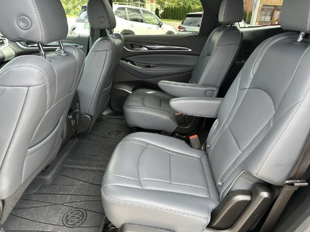 Certified 2024 Buick Enclave Essence AWD/4WD image 33
