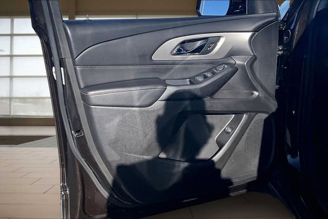 Used 2019 Chevrolet Traverse LT image 23