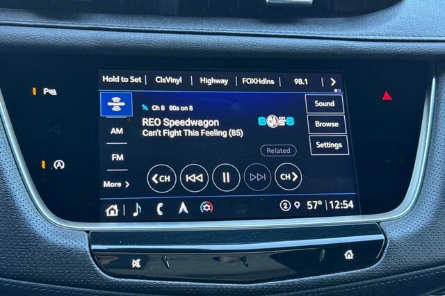 Used 2025 Cadillac XT5 Premium Luxury image 18