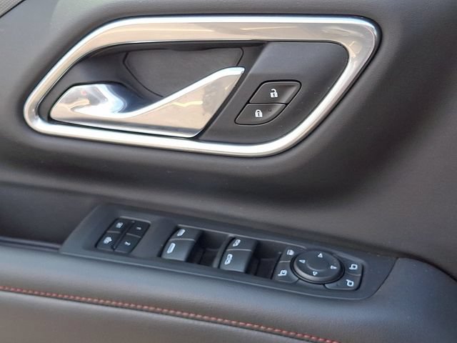 Used 2021 Chevrolet Suburban RST w/ Luxury Package AWD/4WD image 26
