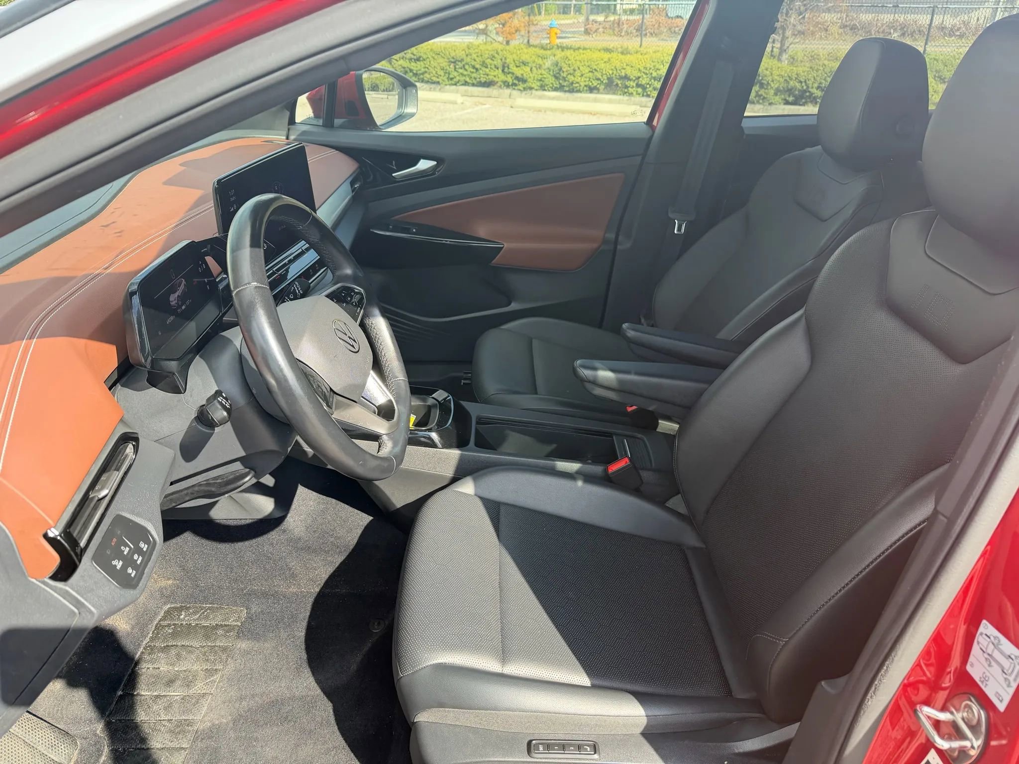 Used 2021 Volkswagen ID.4 Pro S w/ Gradient Package image 11