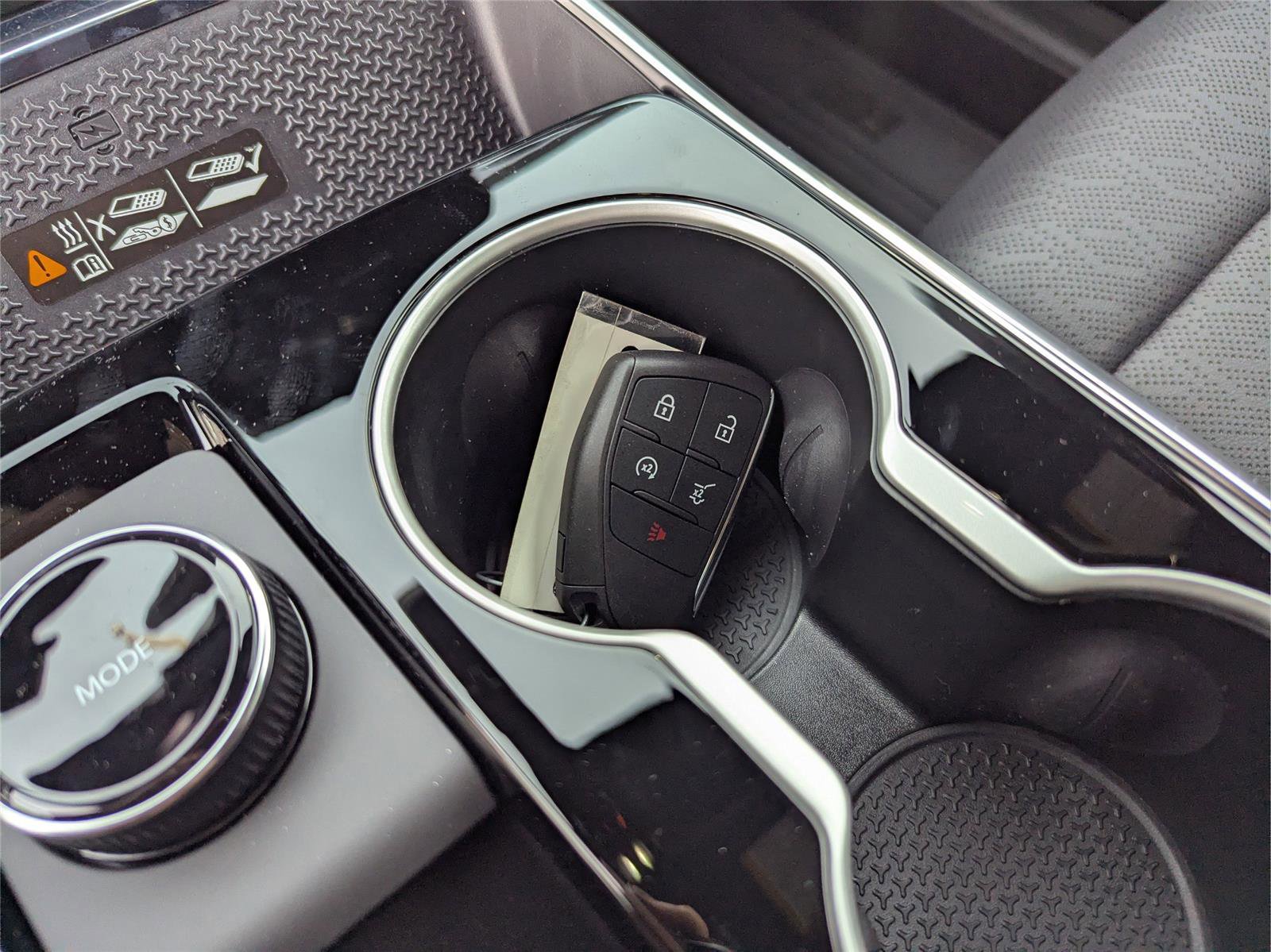 New 2026 Chevrolet Equinox LT w/ Convenience Package II image 16