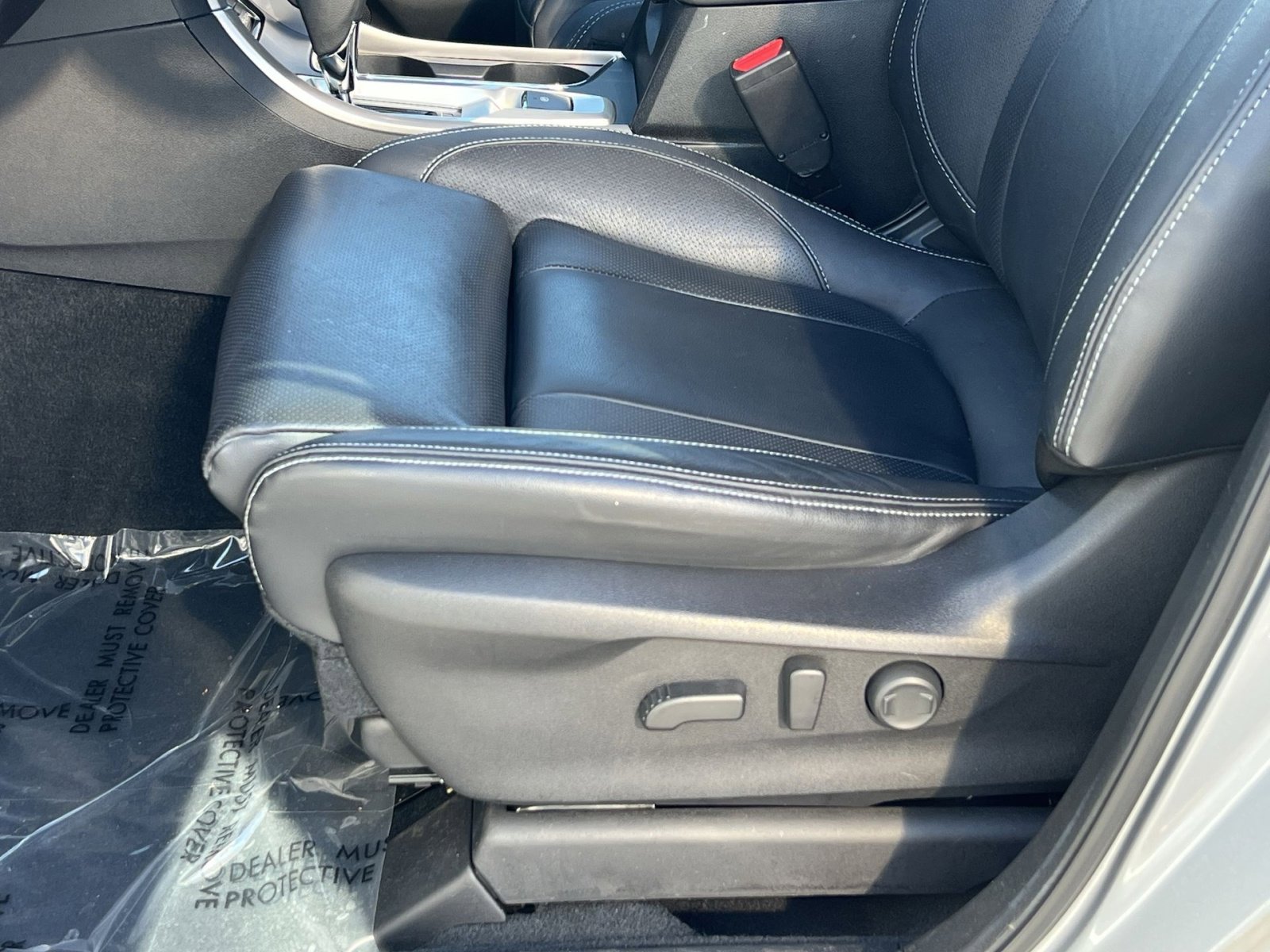 Used 2020 Subaru Ascent Limited w/ Technology Package image 15