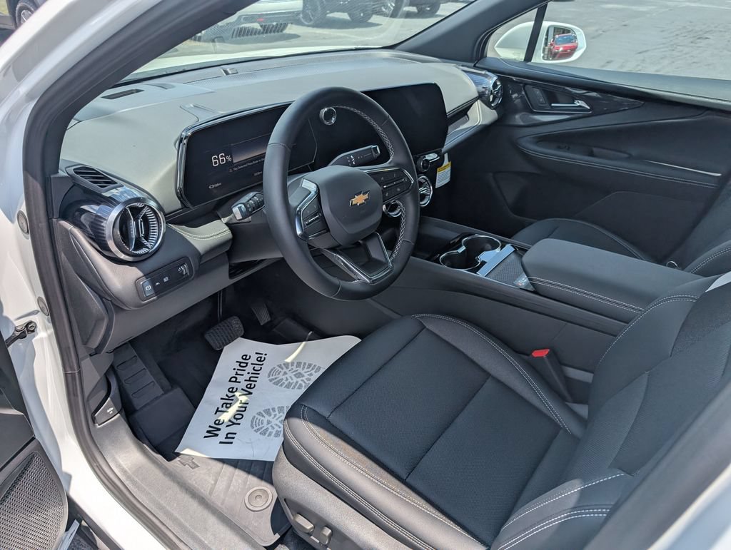 New 2026 Chevrolet Blazer EV LT AWD/4WD image 12