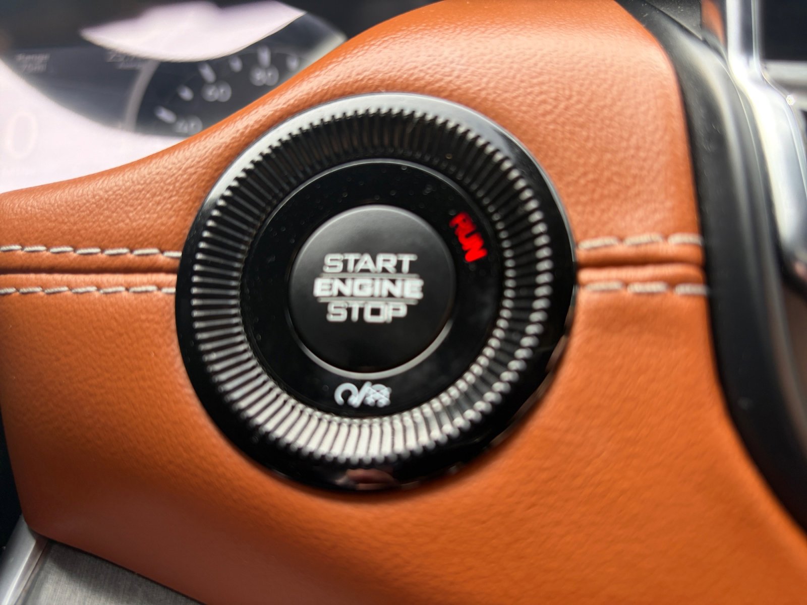 Used 2024 Jeep Compass Limited image 30