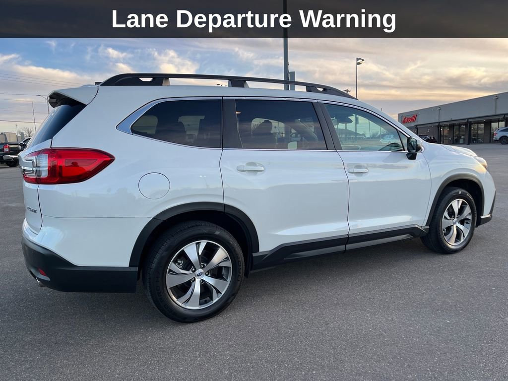 Used 2023 Subaru Ascent Premium w/ Convenience Package image 6