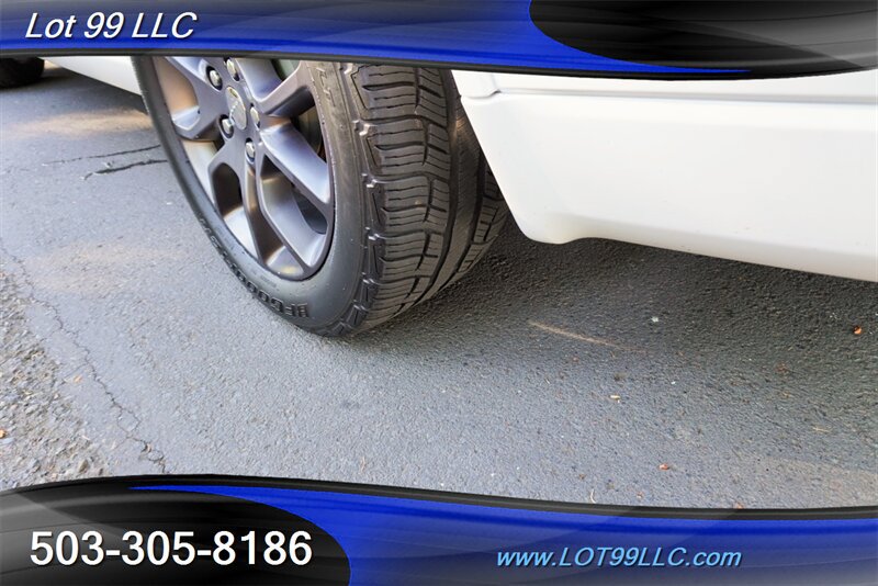 Used 2016 Dodge Durango R/T w/ Technology Group AWD/4WD image 4
